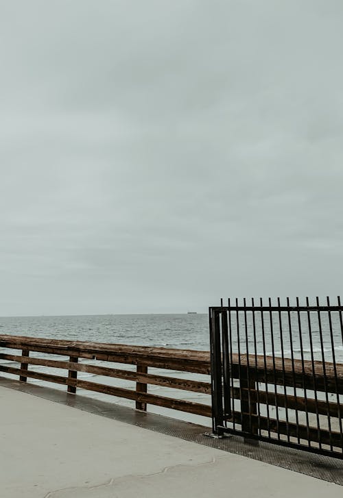 ゲート, 垂直ショット, 岸の無料の写真素材
