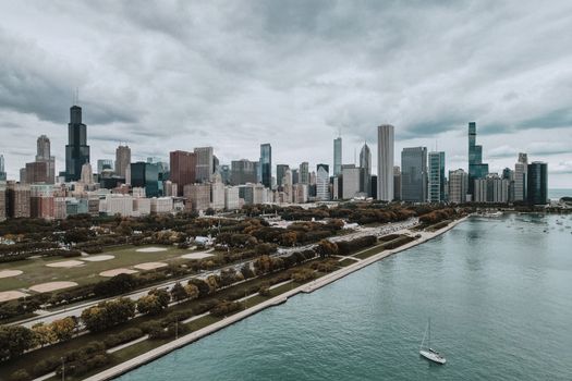 Deep-dish pizza + Italian beef lunch — Chicago