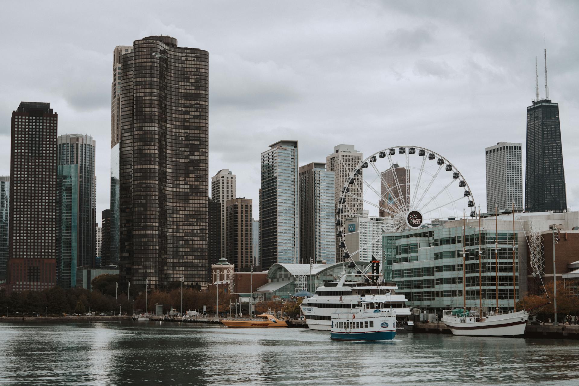 Buildings and Ferris Wheel on Lakeshore in Chicago