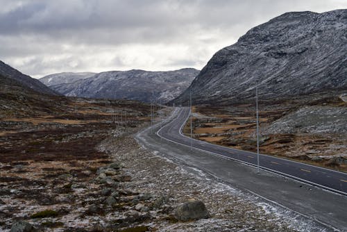 Foto d'estoc gratuïta de asfalt, carretera, constipat