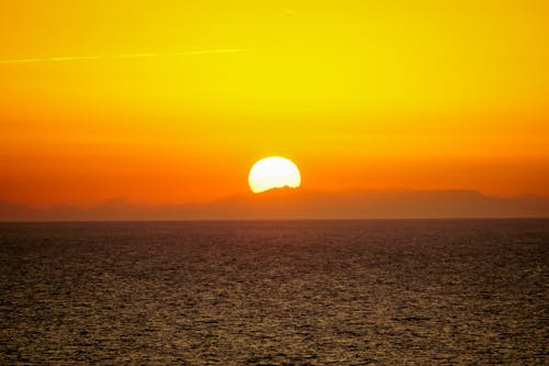 Imagine de stoc gratuită din deasupra mării, frumos apus, soare stralucitor