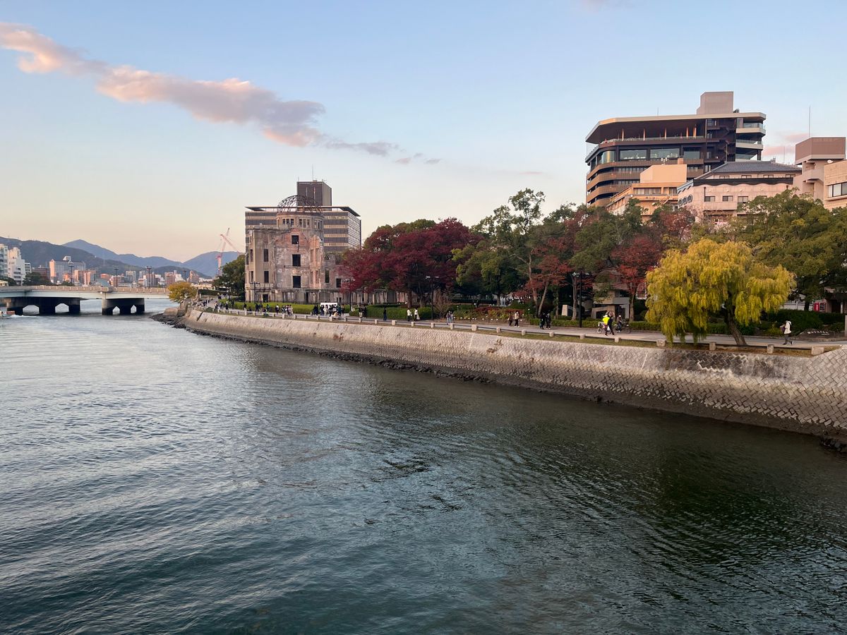 Wander Hondori and the Riverside