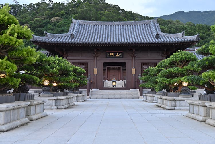 Chi Lin Nunnery In Hong Kong