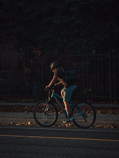 Gratis lagerfoto af byens gader, cykel, cykling