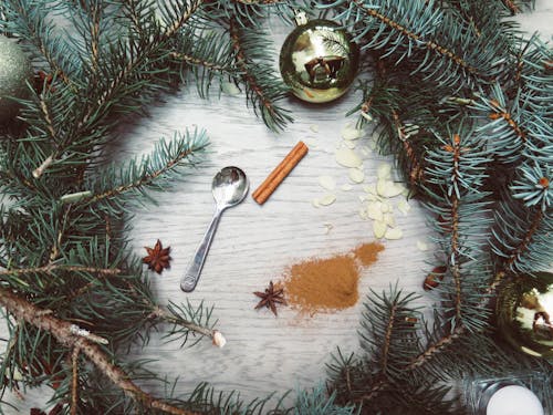 Free Spoon Baubles and Wreath Stock Photo