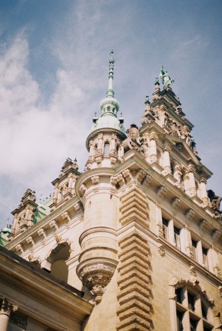A stunning view of Hamburg's City Hall showcasing its detailed facade and historic architecture.