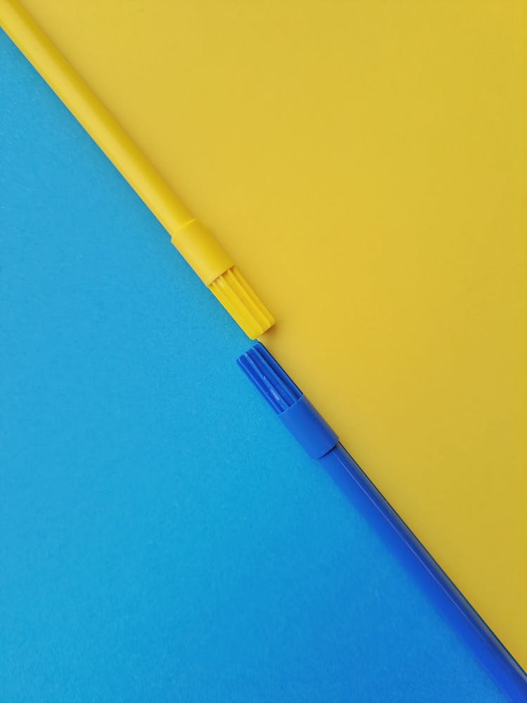 Blue And Yellow Marker 