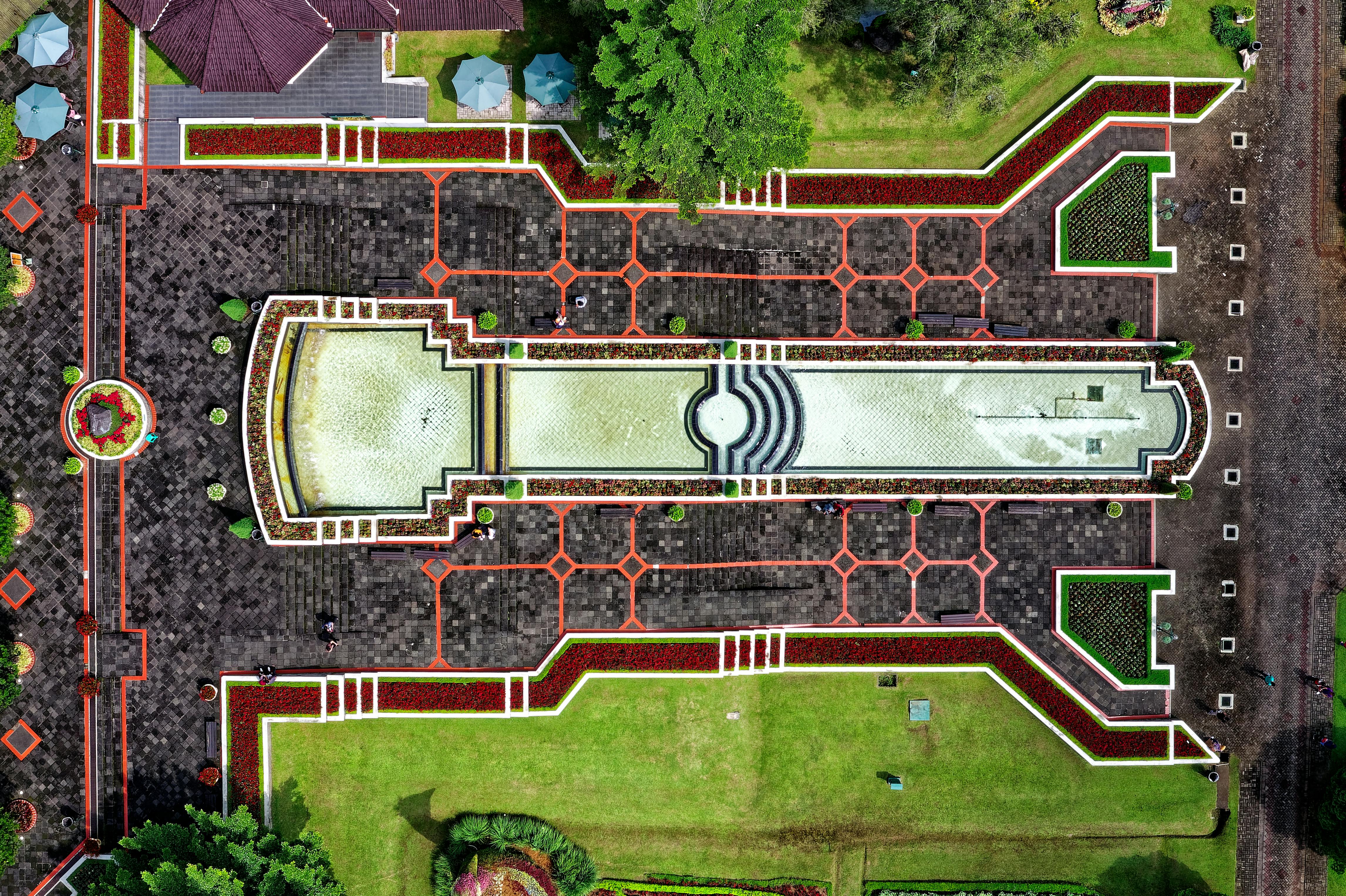 top view photo of park