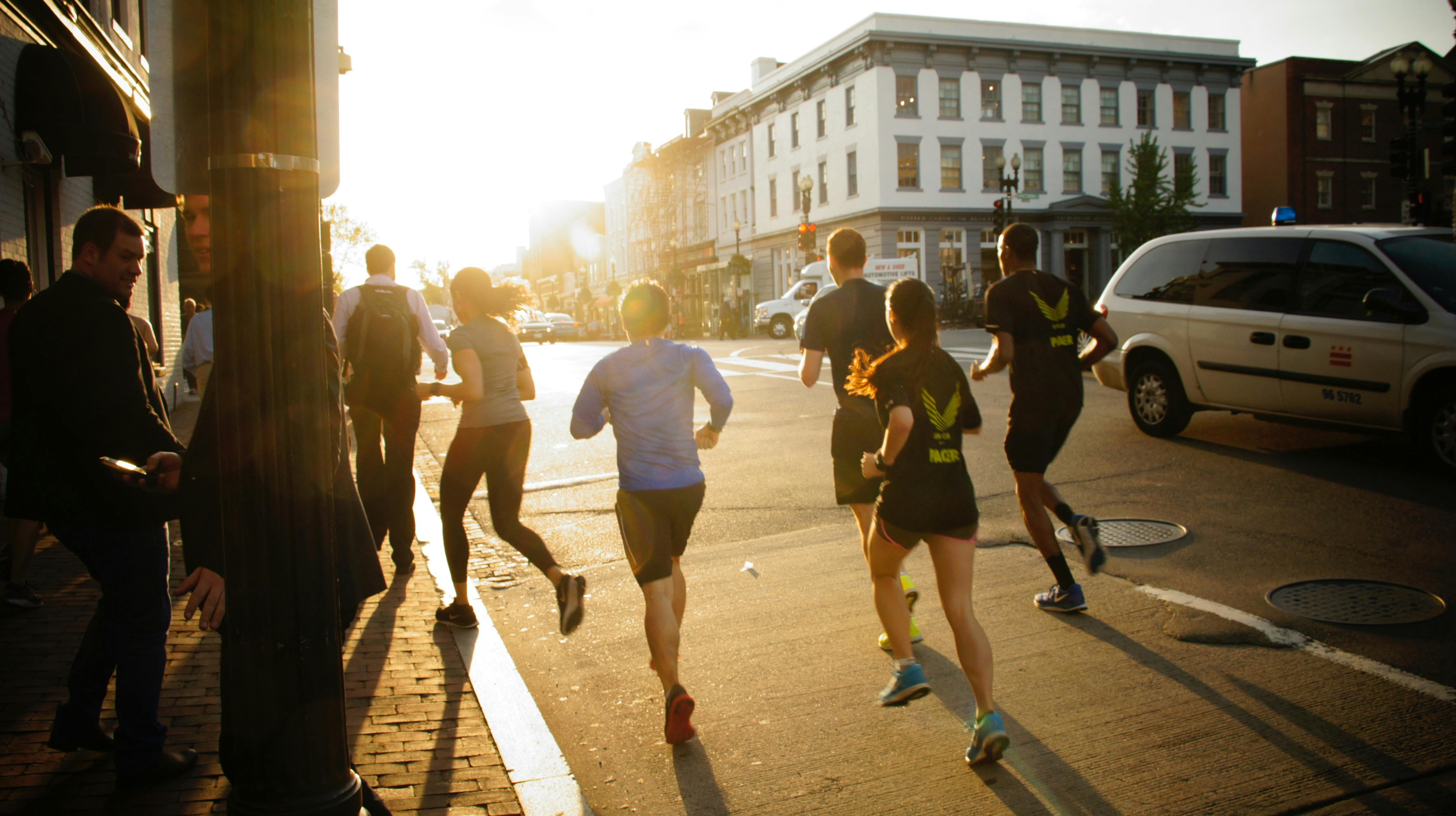 backlight, runners, running