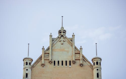 Darmowe zdjęcie z galerii z budynek, budynek od zewnątrz, dach