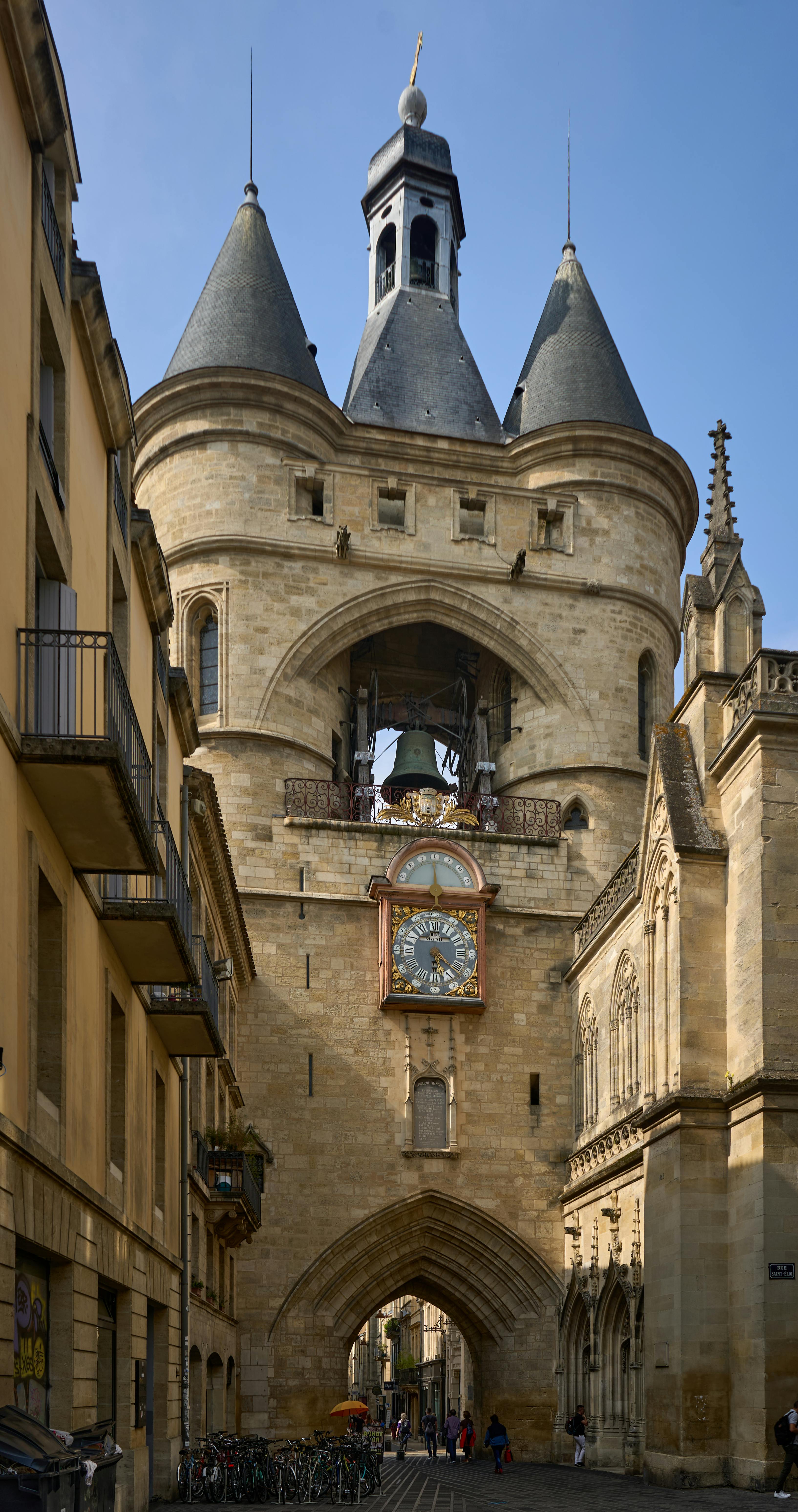 Facade of the Grosse Cloche in Bordeaux, France · Free Stock Photo