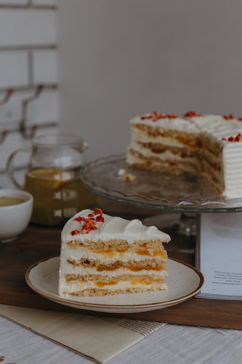 Darmowe zdjęcie z galerii z biały, ciasto, fotografia kulinarna