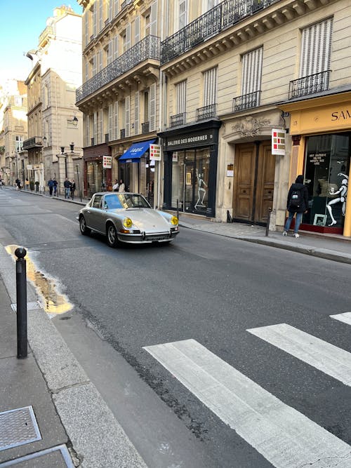 Δωρεάν στοκ φωτογραφιών με αυτοκίνητο, Γαλλία, παλιό δρόμο