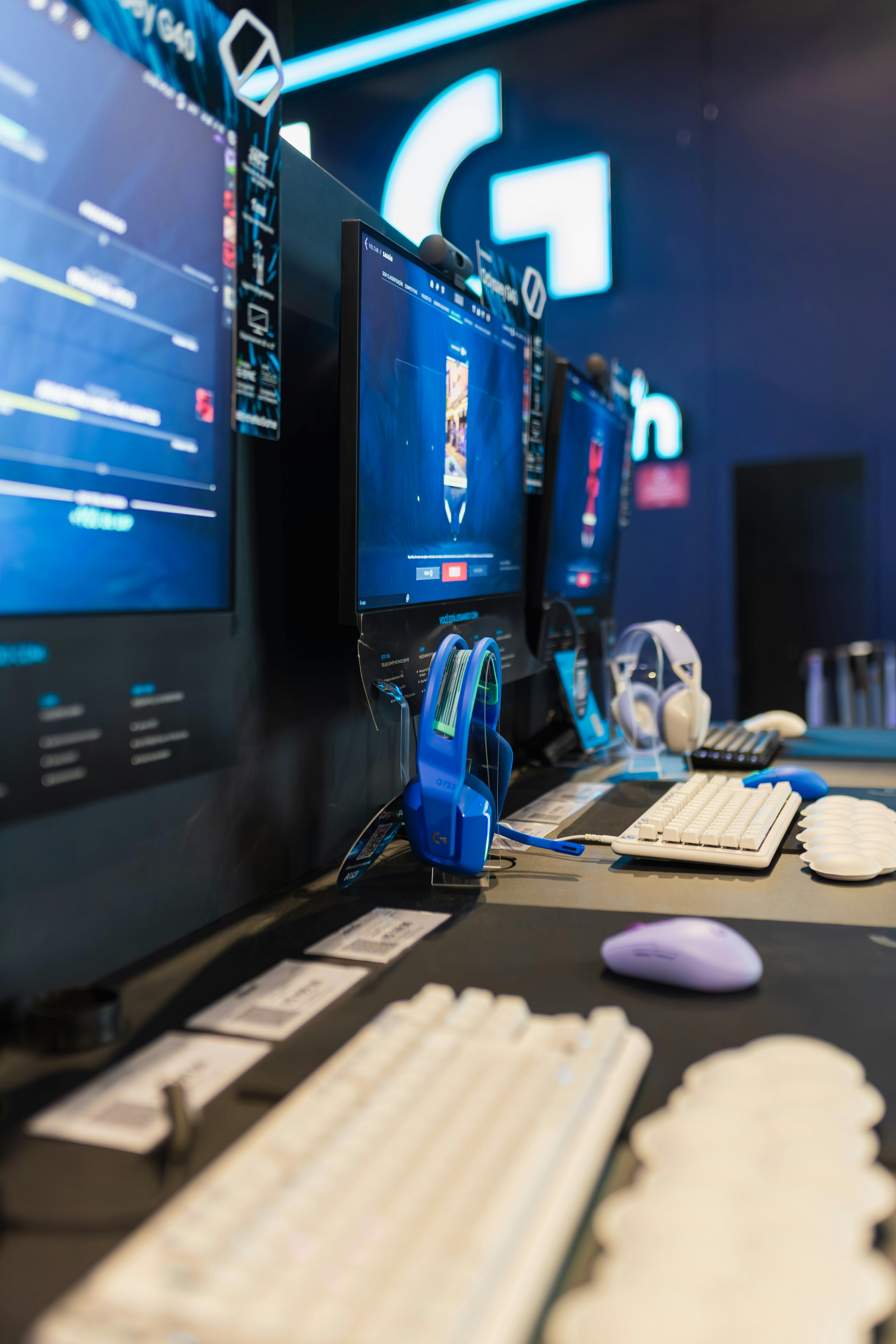 Gaming Setup Stock Photos, Images and Backgrounds for Free Download