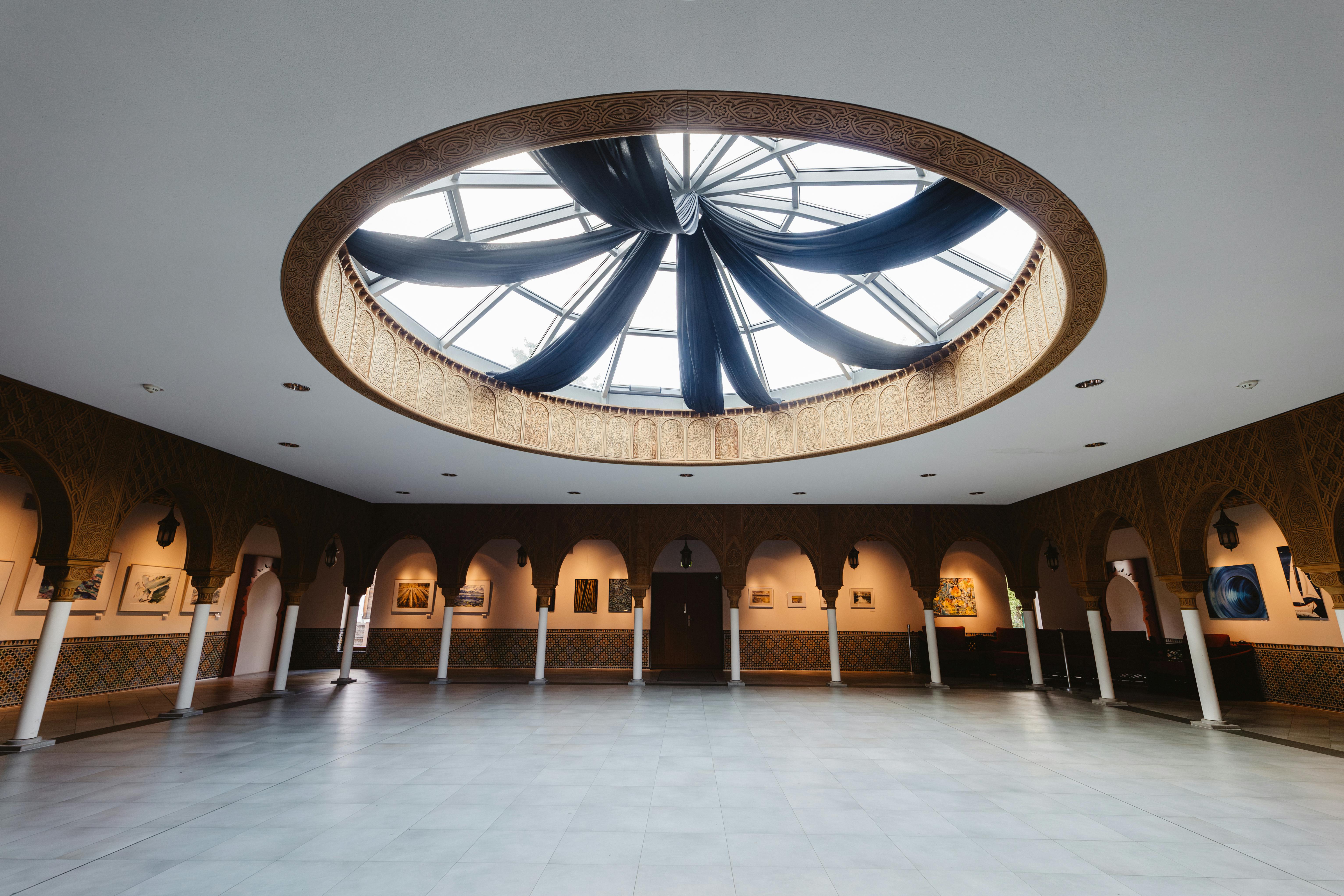 Exhibition kit with automotive display stands and marketing materials