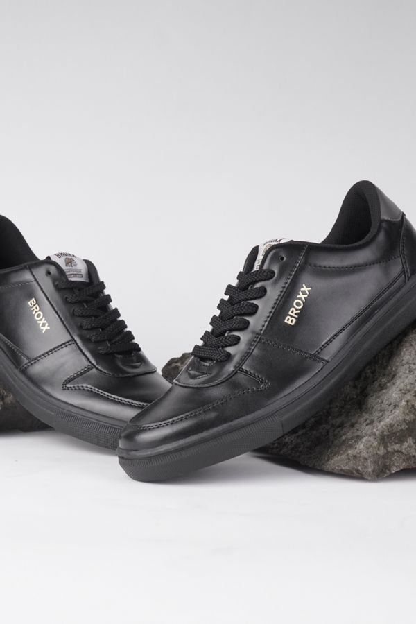 Black leather sneakers