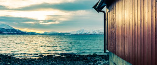 Kostenloses Stock Foto zu cloudly, häuser, norwegen
