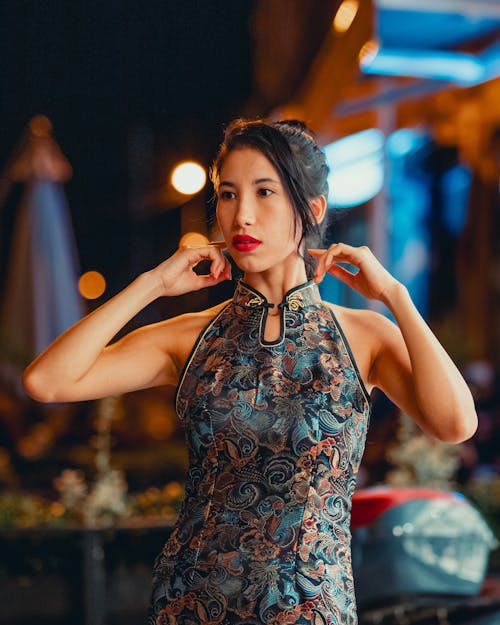 Kostnadsfri bild av asiatisk kvinna, elegans, klänning