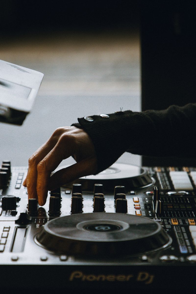 The Beatsmith DJ