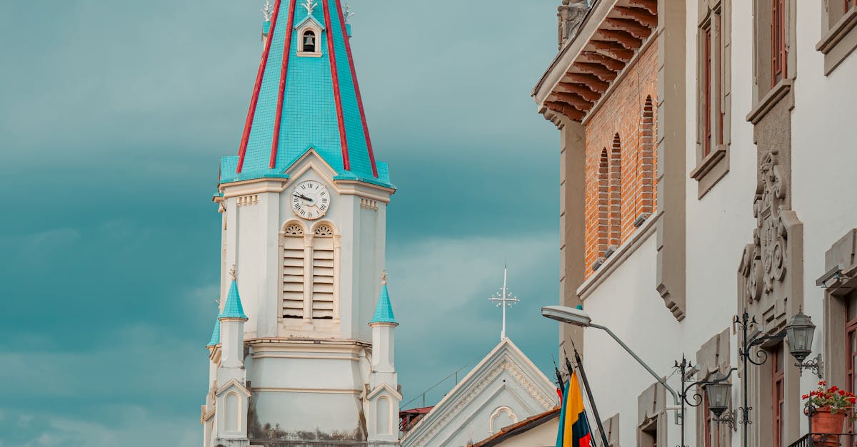 Ecuador: cómo la dolarización cambia crédito, inflación y planificación de inversiones Ecuador: cómo la dolarización cambia crédito, inflación y planificación de inversiones