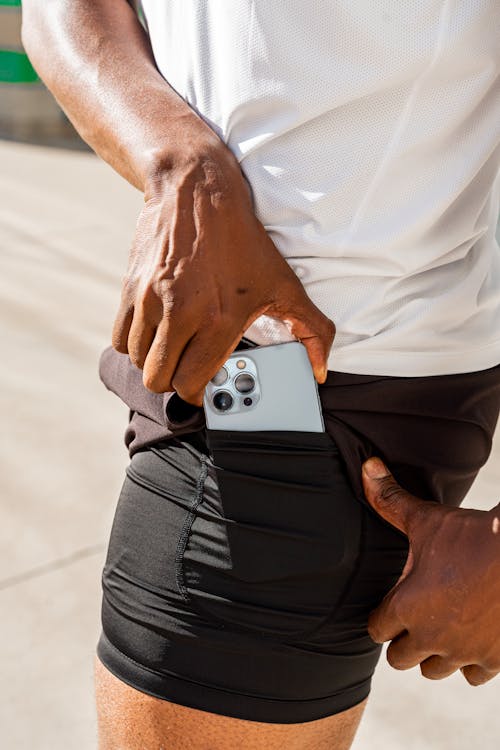Men's docker shorts with cell phone pocket on sale
