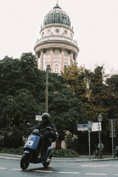 Foto stok gratis berkuda, Berlin, jalan-jalan kota