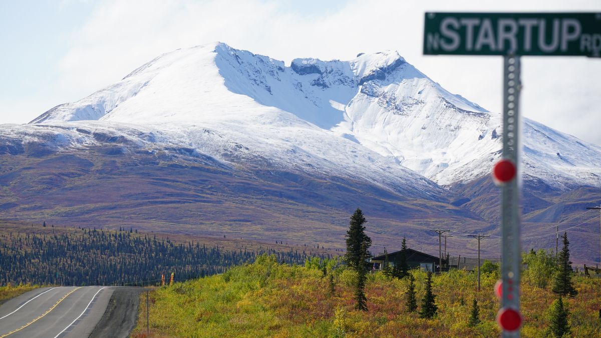 How to Enter Travel Sweepstakes in Anchorage, Alaska Without Scams