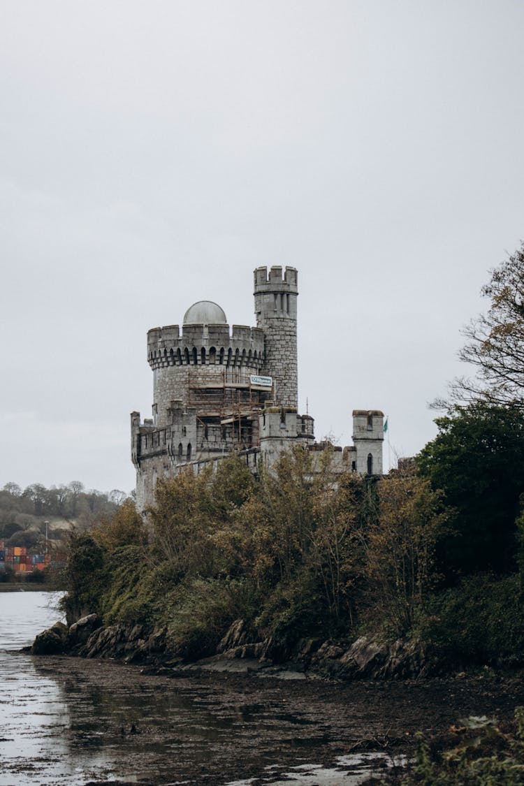 16th Century Blackrock Castle With Observatory