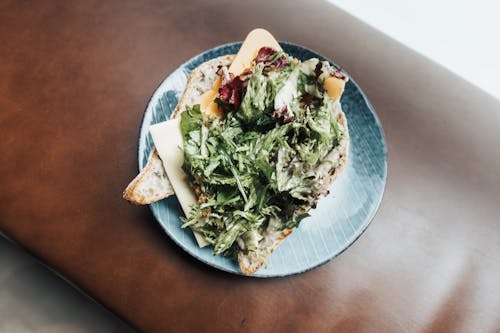 Gratis lagerfoto af arugula, brød, frisk