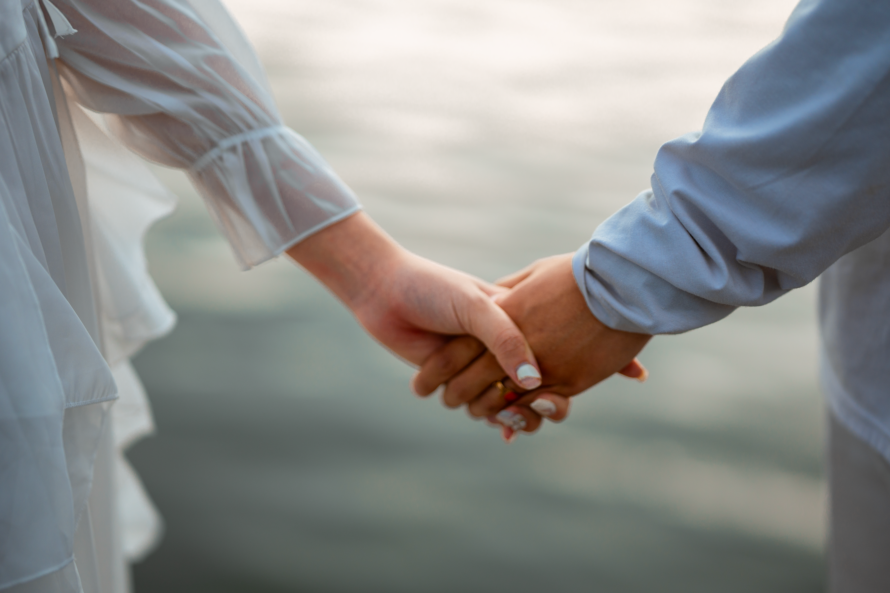 How a Couple Reached $2.3 Million in Liquid Net Worth and Structured Their Path to Financial Independence — Photo by Tùng Sơn