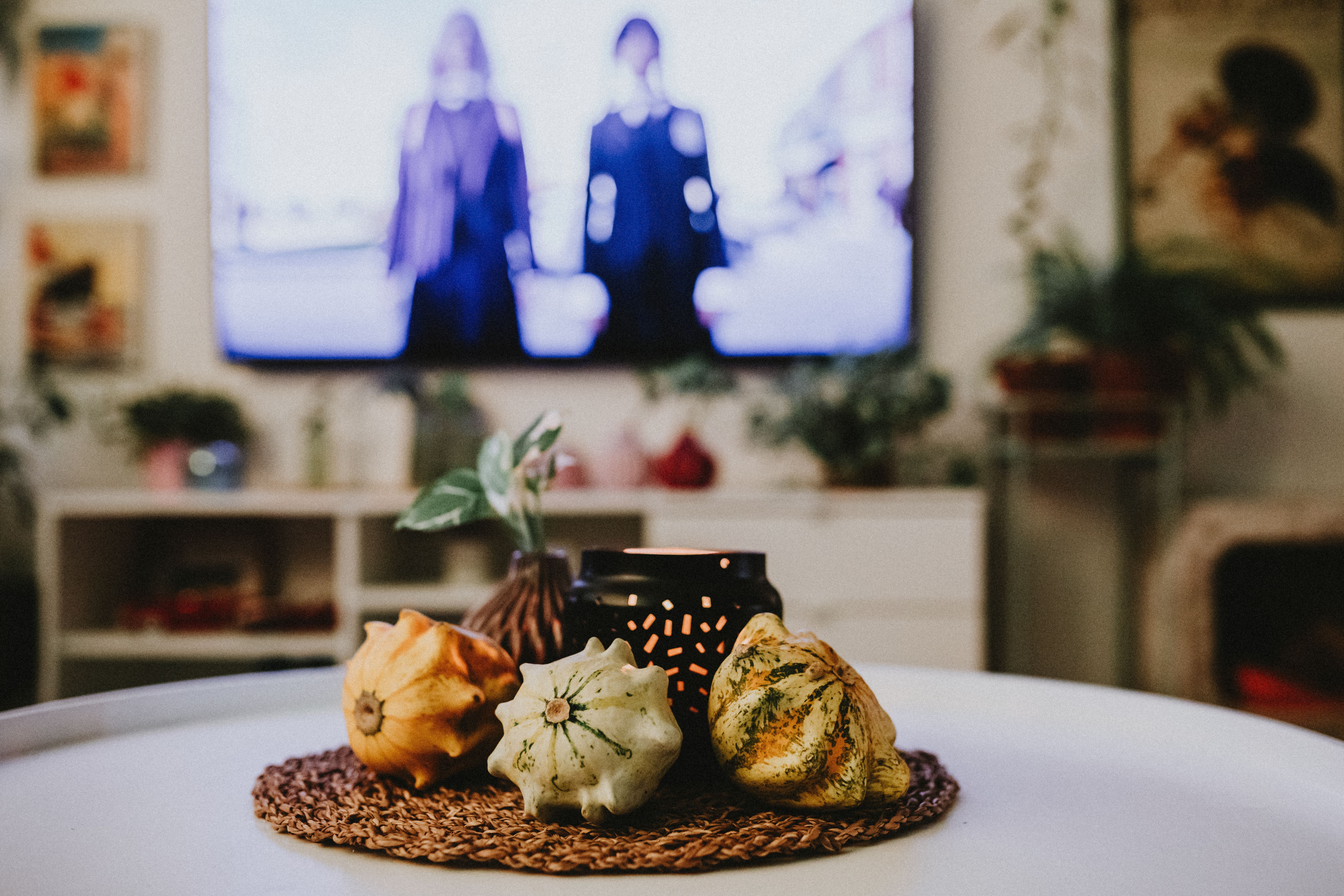 10 Projets DIY Faciles pour Personnaliser Votre Salon