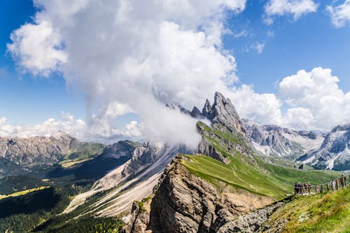 Kostenloses Stock Foto zu berge, felsen, felsig