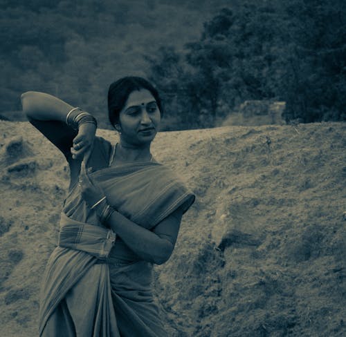 indian classical dancer