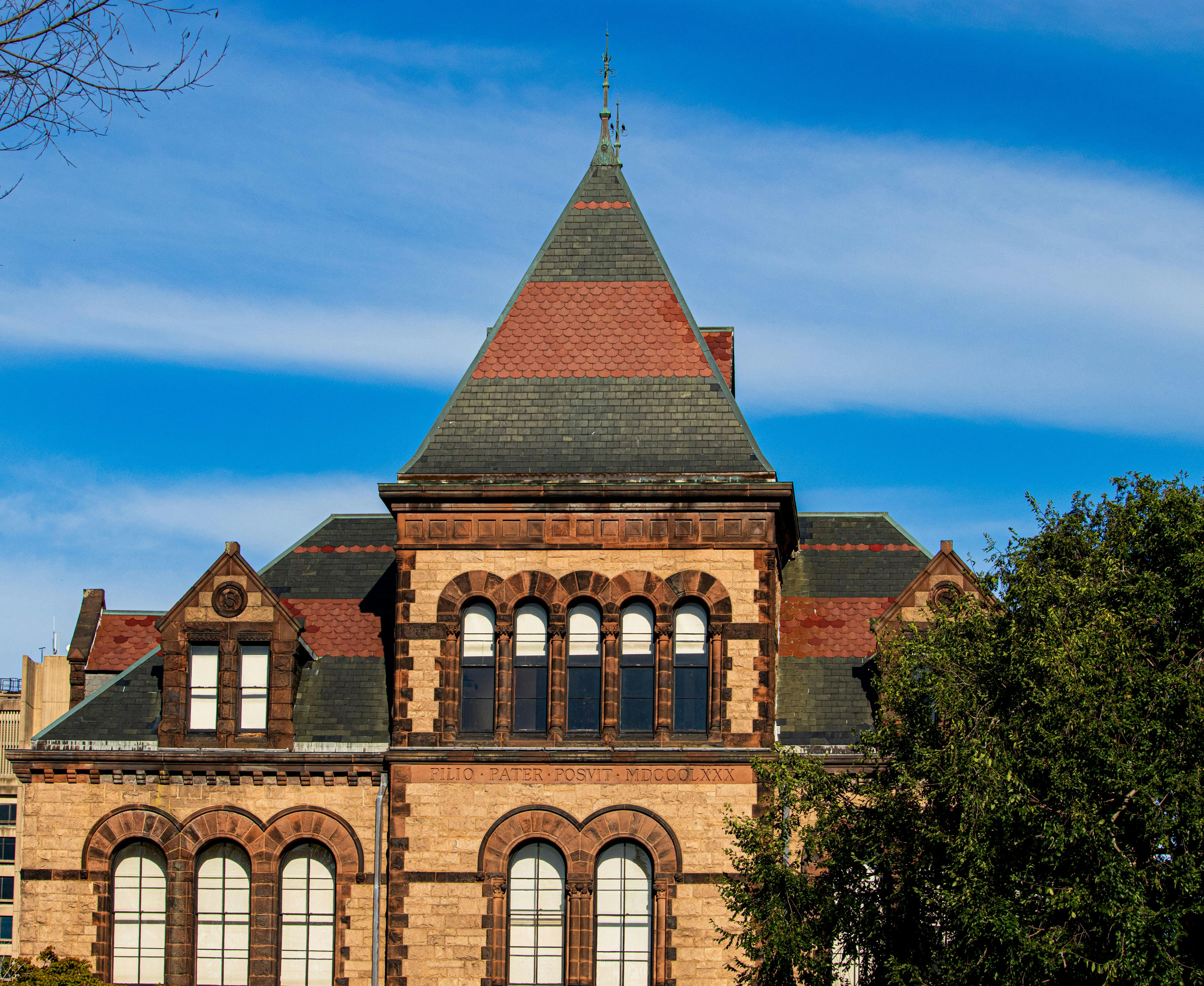 Florida removes sociology from university general education requirements — Photo by Aashish Rai on Pexels
