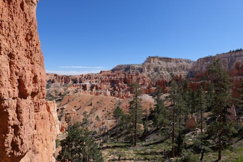 Ilmainen kuvapankkikuva tunnisteilla bryce canyon, droonikuva, heikentynyt