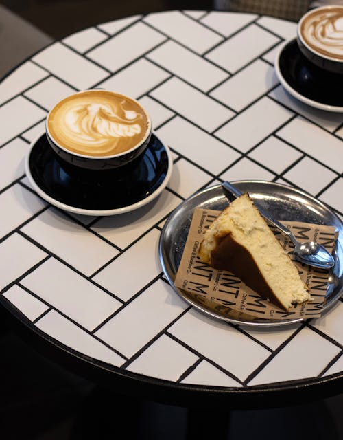 Delicious Coffee with Cheesecake