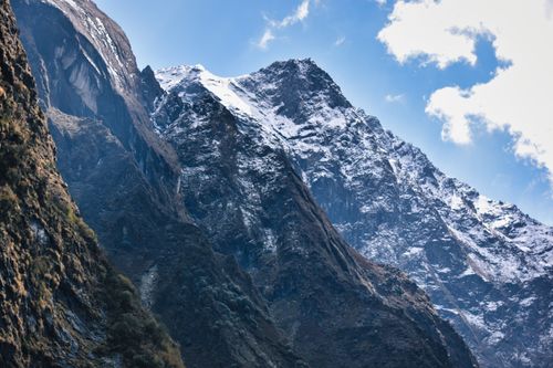 Free Stunning view of snow-covered mountains in Kedarnath, India, showcasing natural beauty. Stock Photo
