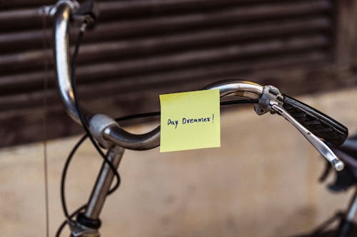 Sticky Note on Bike Handlebar