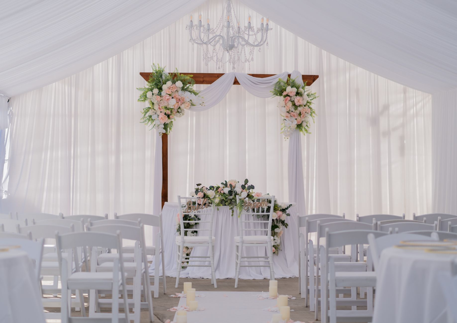 Como montar o roteiro da cerimônia de casamento sem perder o charme
