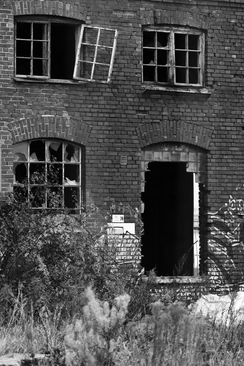 Free Monochrome photo of a deteriorating brick structure in Jönköping, Sweden. Stock Photo