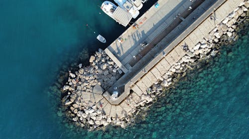 bağlı, beton, deniz içeren Ücretsiz stok fotoğraf