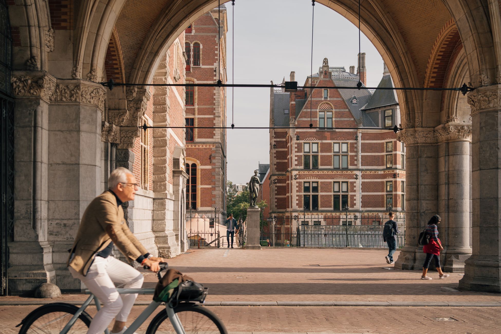Digitale bereikbaarheid zonder chaos op de werkvloer