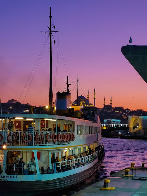 Ferry Moored in Istanbul at Dusk with Clear, Purple Sky