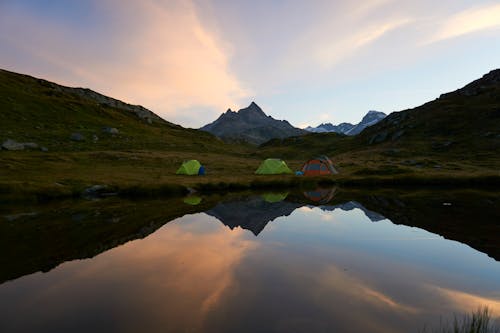 Gratis lagerfoto af aften, bjerge, bjergkæde