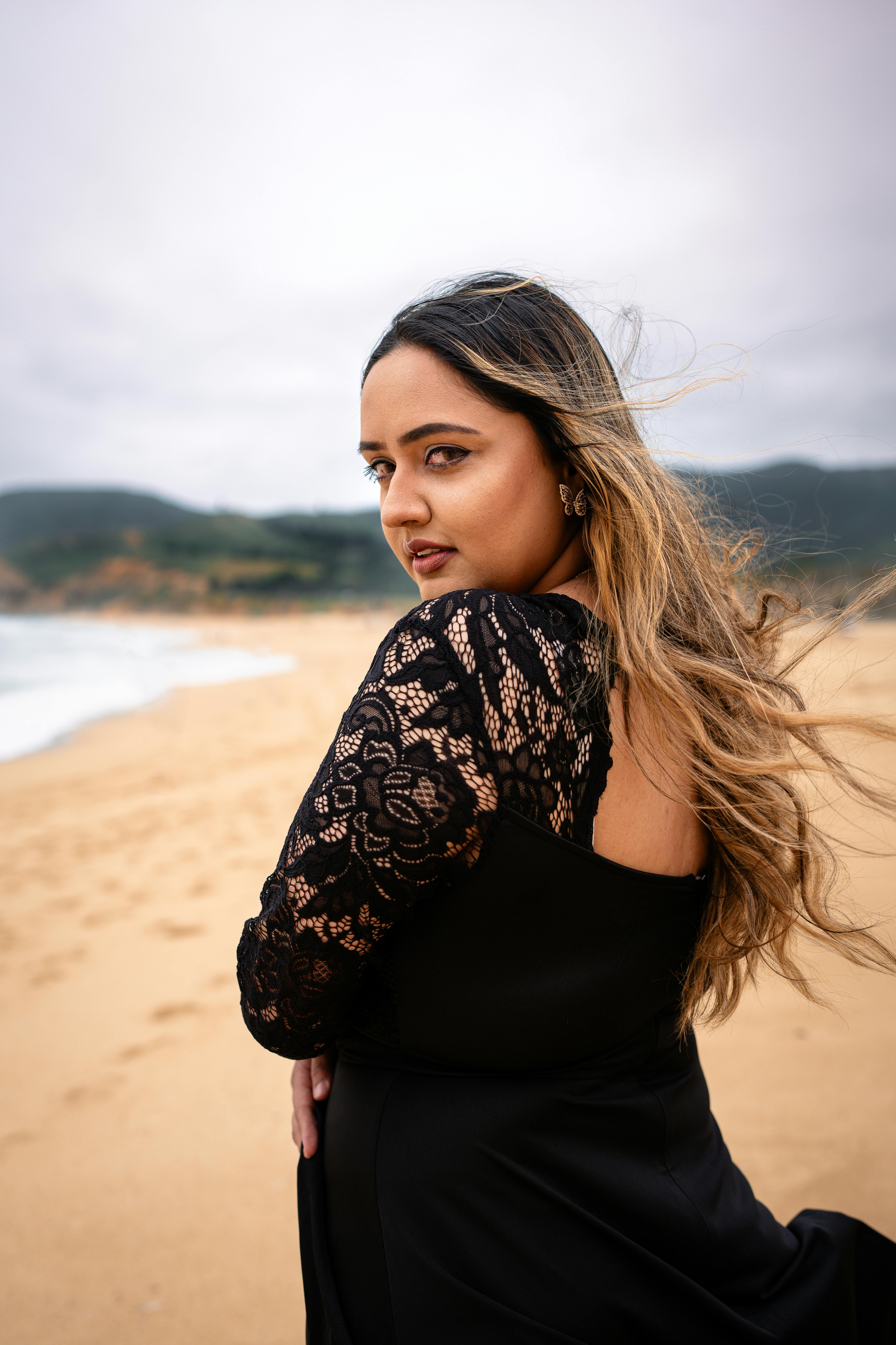 Black dress cheap on beach