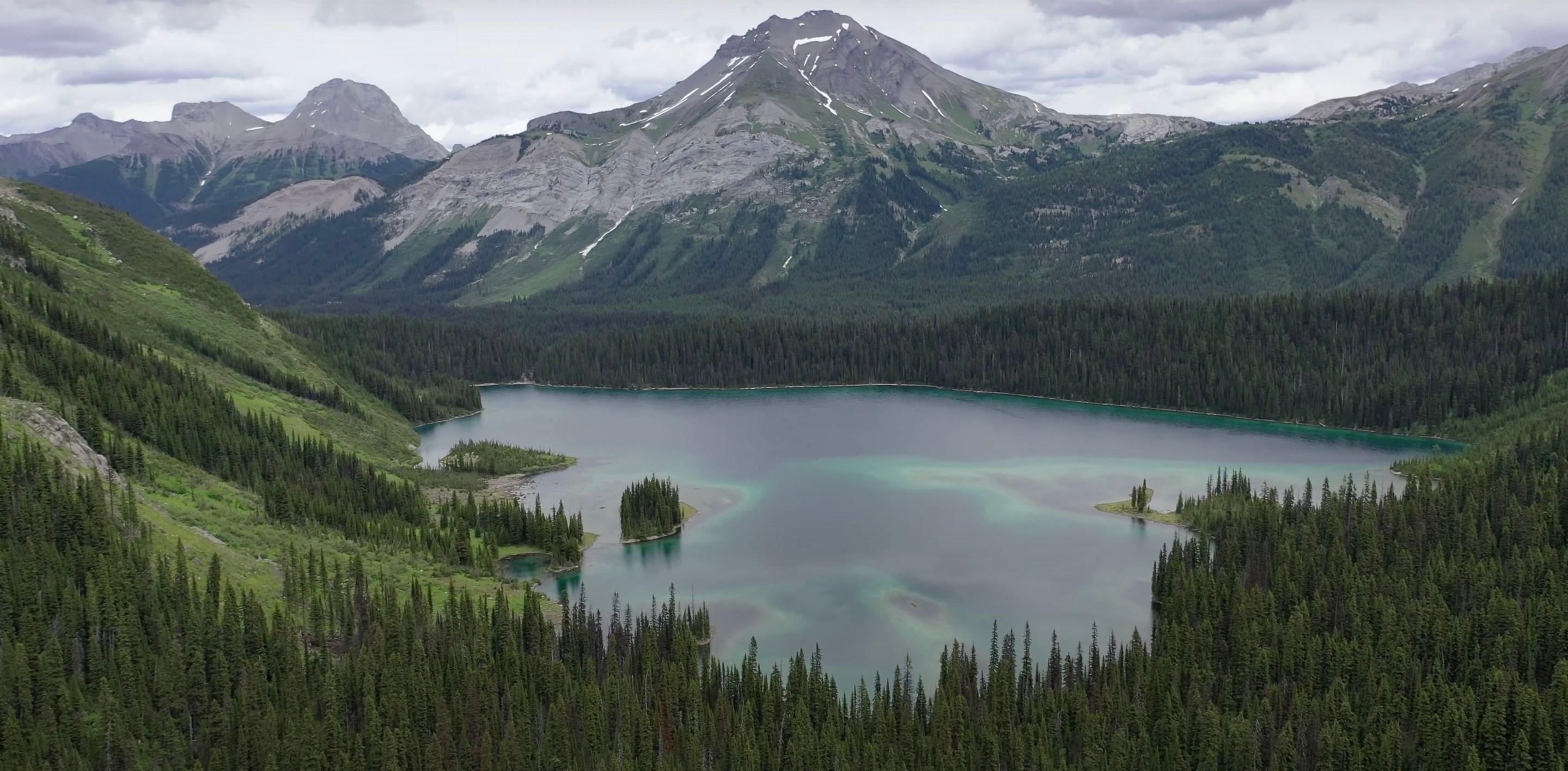 Hidden Canada 2026: Ten exciting travel destinations in our own backyard — Photo by Sanip Tamang on Pexels