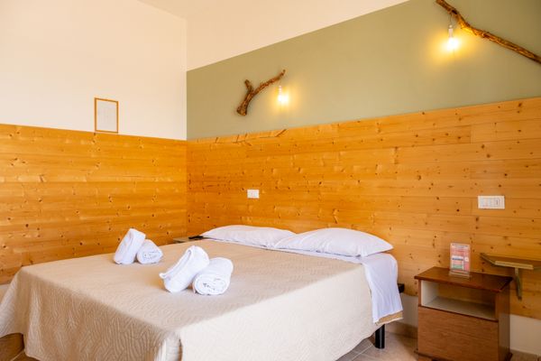 bed and breakfast for sale guest room interior