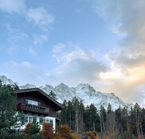 垂直ショット, 家, 山岳の無料の写真素材