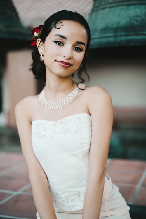 SMiling Brunette in Elegant White Dress