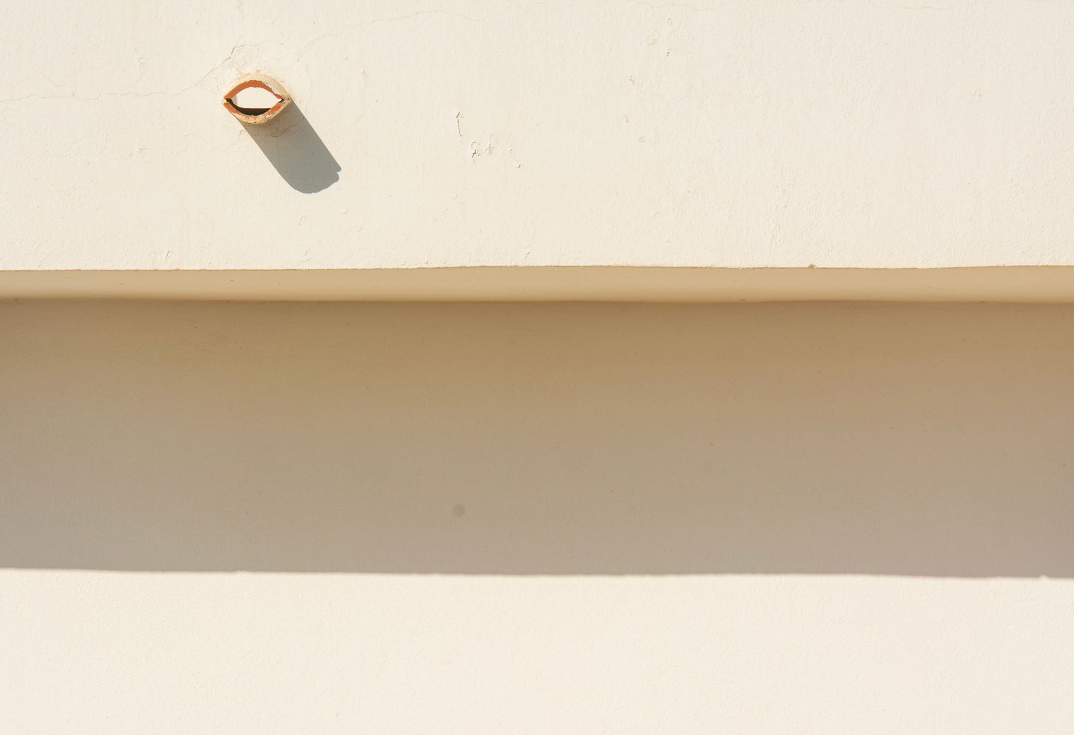 Painters and Decorators in Park Royal — surfaces prepped and cut in by hand